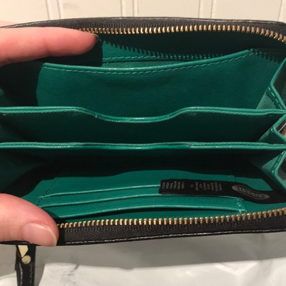 Fossil Wallet - Picture 2 of 2